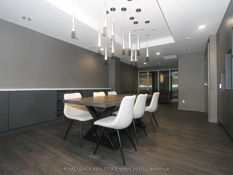 282 Bleecker St — Photo 15