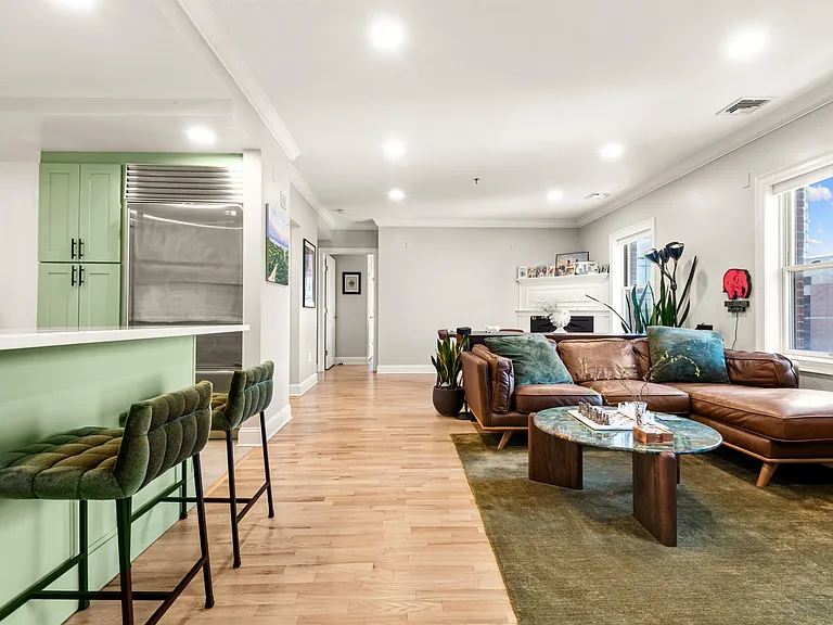 63 Sussex St #8 — Photo 3