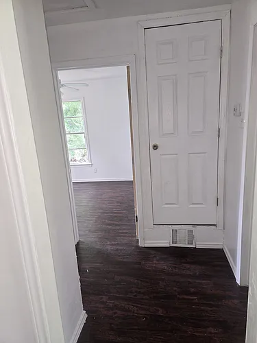 1716 Karen Ln #2 Photo 1