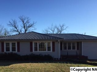 315 Hodges St, Scottsboro, AL 35768