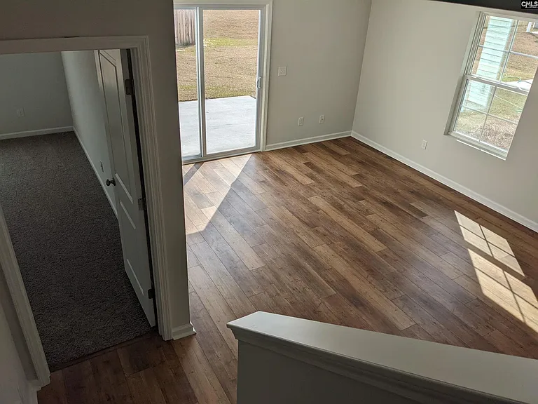 531 Moresby Way — Photo 23