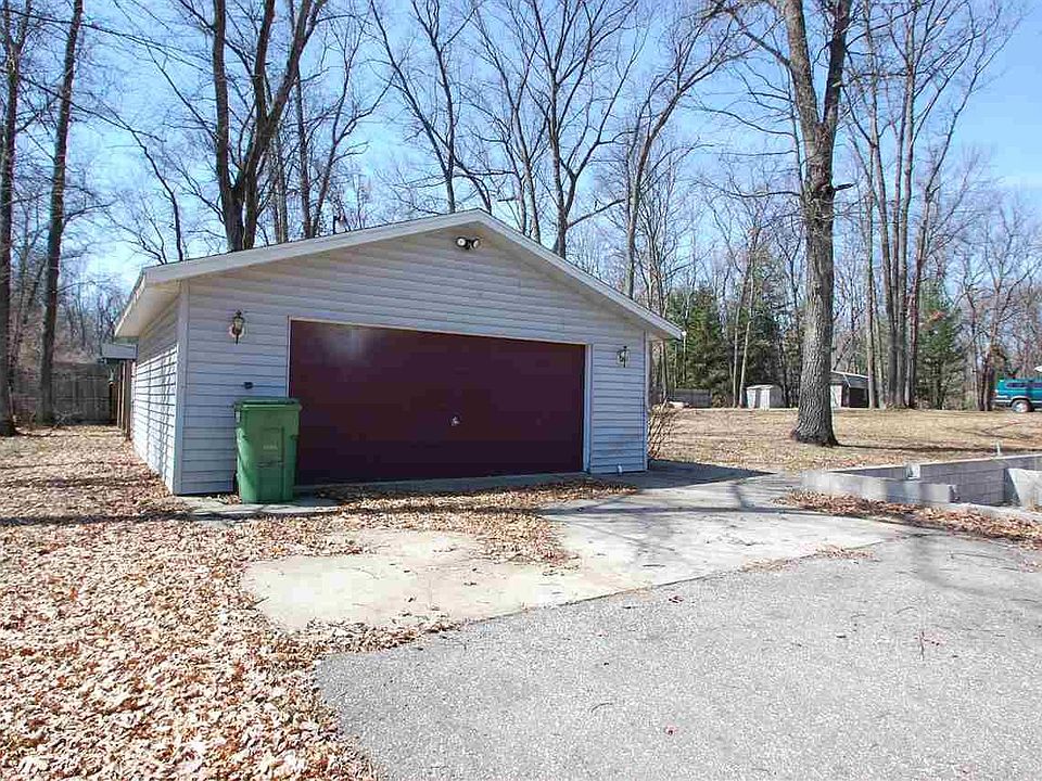 1st image of 1624 Fawn Lake Dr