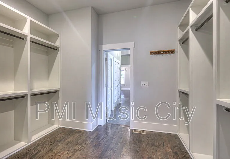 1537B Battlefield Dr — Photo 27