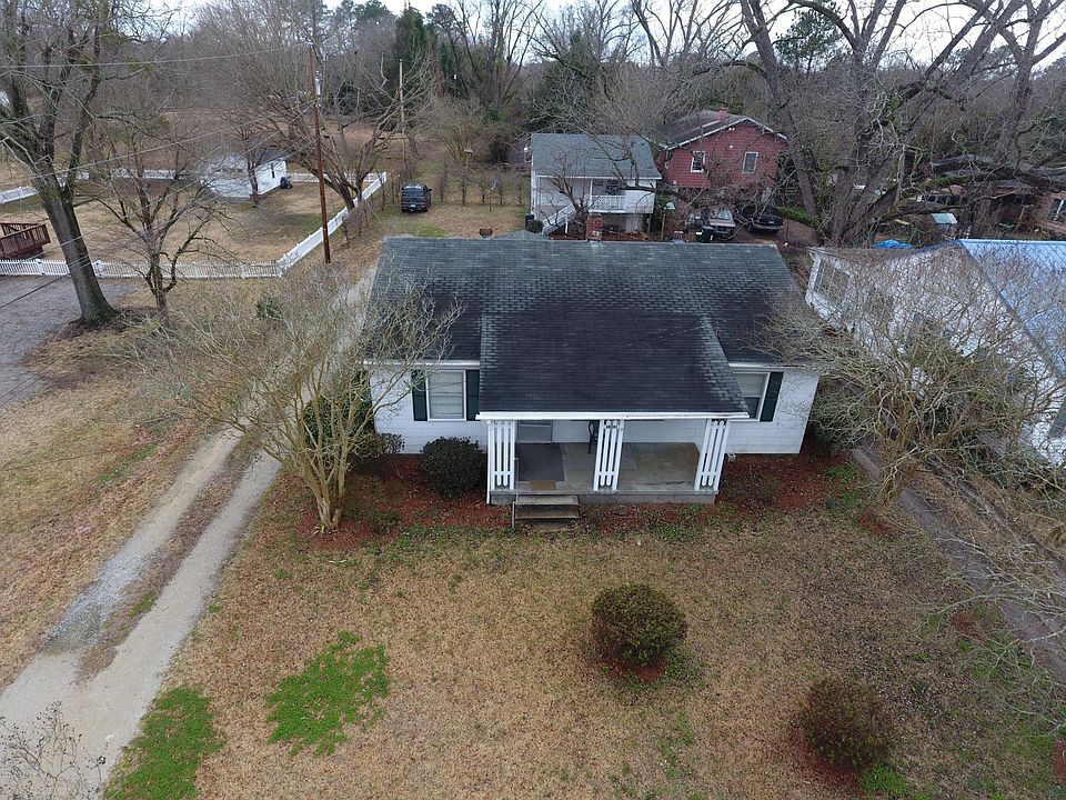 1st image of 3301 Oaks Road