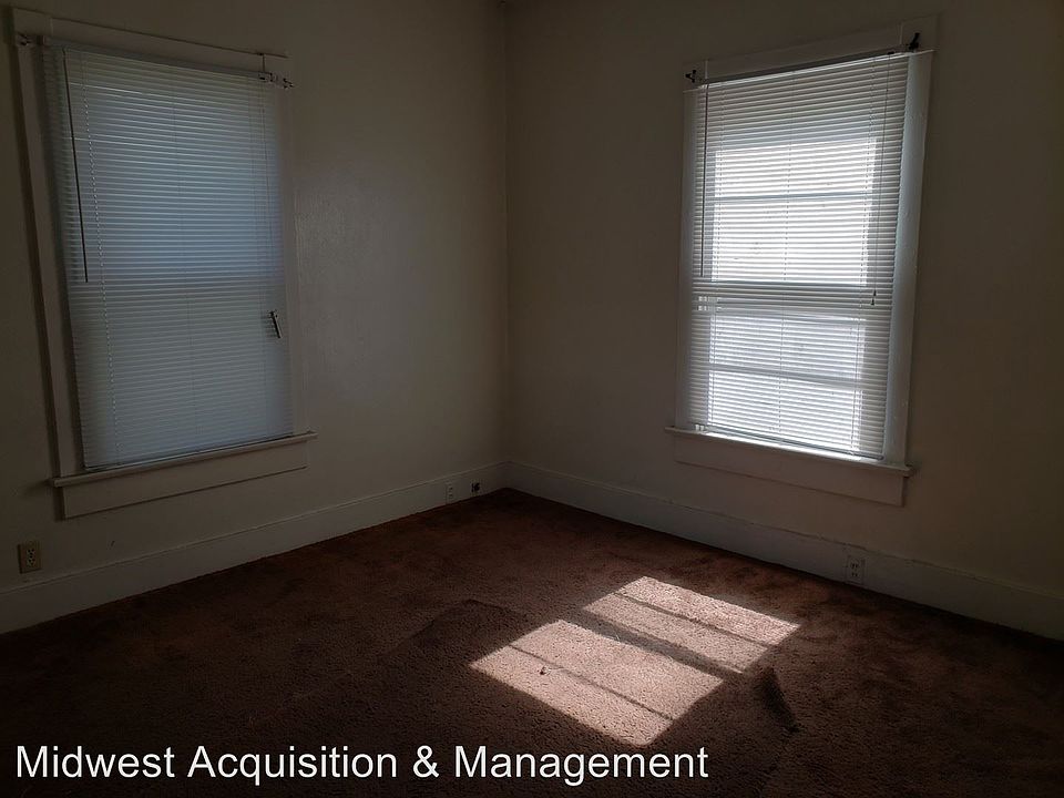 2nd image of 204 Heaton Ave