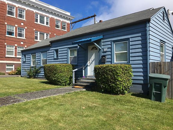 4th image of 2032 Hoyt Ave #A