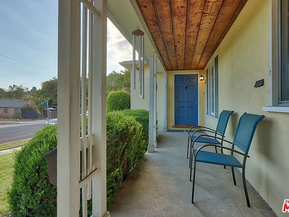 3rd image of 3033 S Shasta Cir S