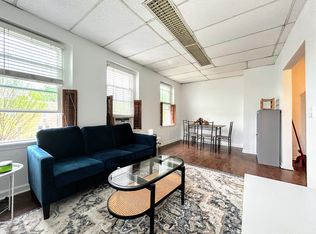 1544 Independence Ave SE APT 4, Washington, DC 20003