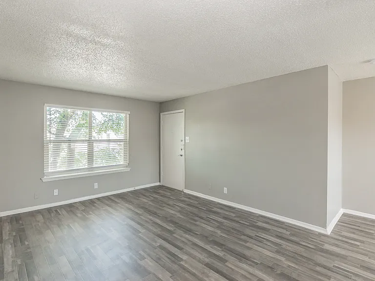 Davis Park Apartments — Photo 57