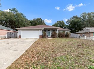 516 Hyde Park Dr, Crestview, FL 32539