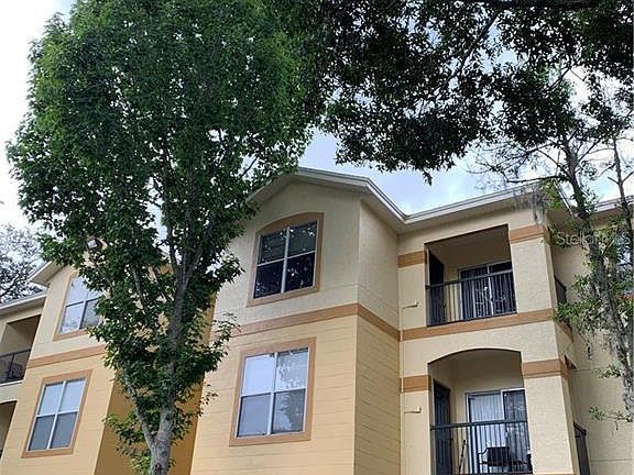 3rd image of 5618 Pinnacle Heights Cir APT 309