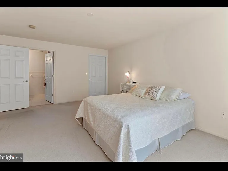 13675 Philmont Ave #40 — Photo 19