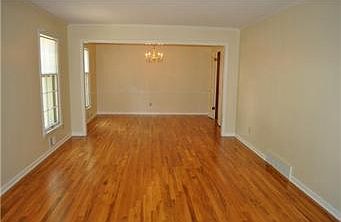 2nd image of 10901 Virginia Ave