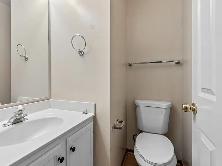 1317 Spalding Dr — Photo 10