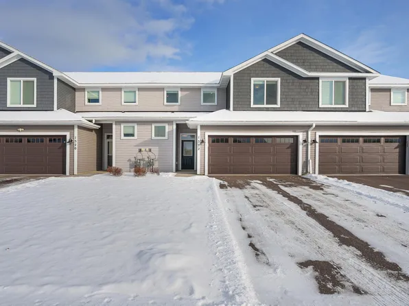 1522 Southpoint Dr, Hudson, WI 54016