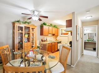 Round Hill, Waterford, MI 48327