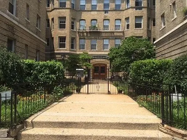 3220 17th St NW APT 206, Washington, DC 20010