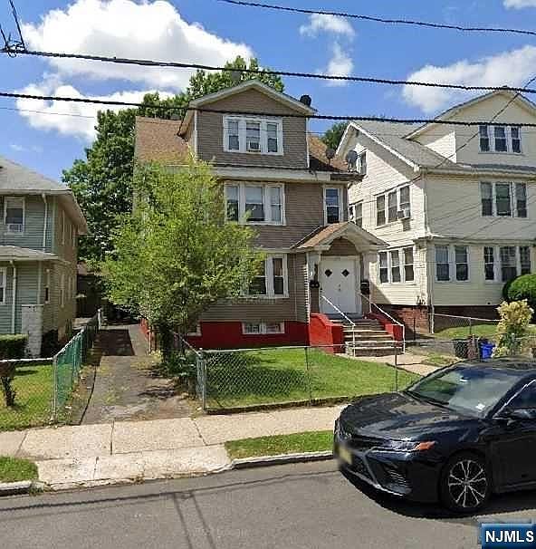 1st image of 280-282 Pomona Ave