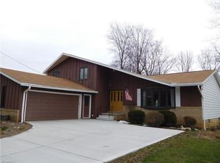 8721 Webster Rd, Strongsville, OH 44136