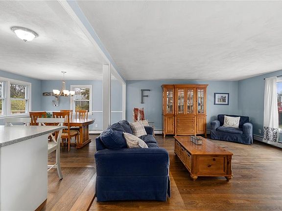 4th image of 67 Lillibridge Dr