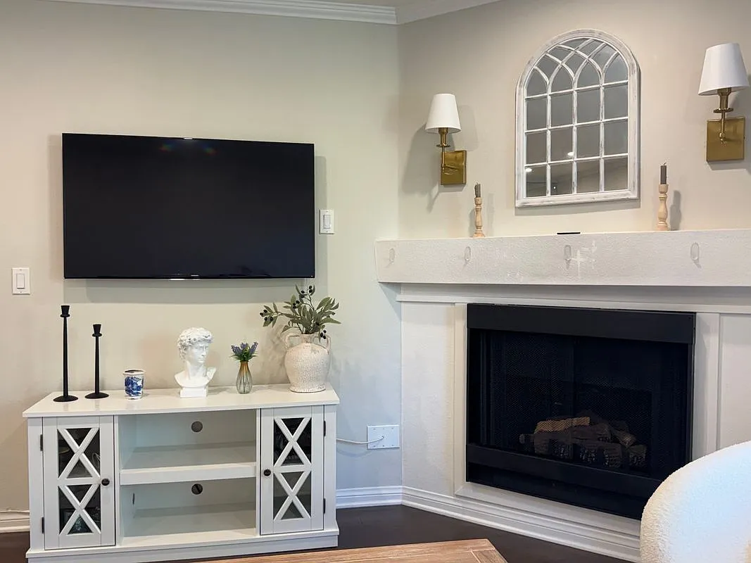 5530 Owensmouth Ave — Photo 3