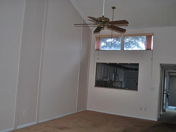5th image of 97 Carolwood Blvd