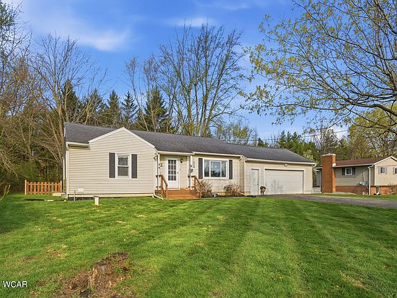 3rd image of 2566 S Grubb Rd