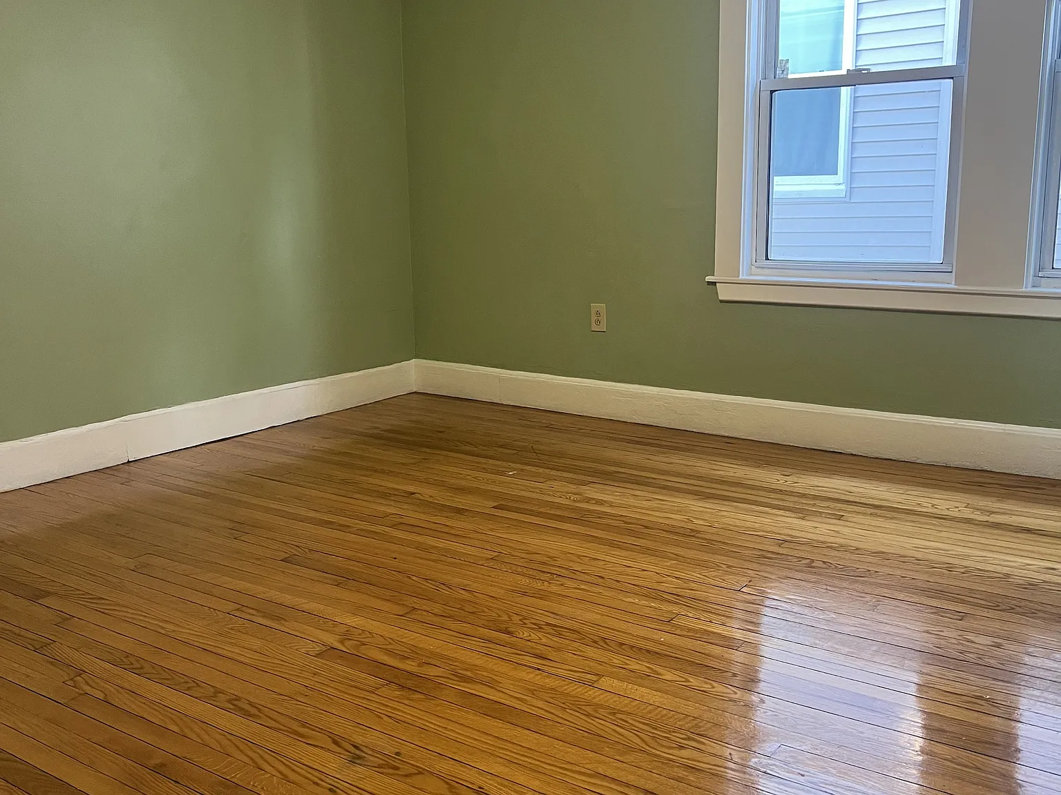 16 Bynner Street - 2 — Photo 2