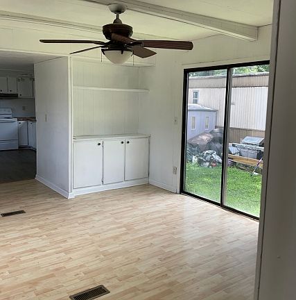 2nd image of 6659 E Virginia Beach Blvd Trailer 117