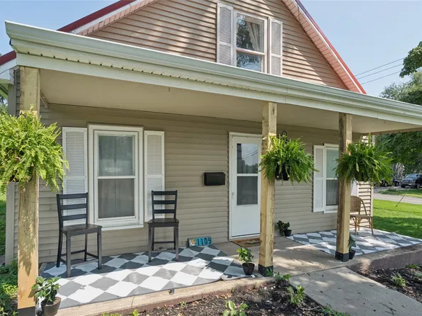 1109 E Montgomery St, Knoxville, IA 50138