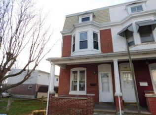 206 Raymond St, Reading, PA 19605