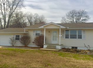 429 N College St, Nevada, MO 64772