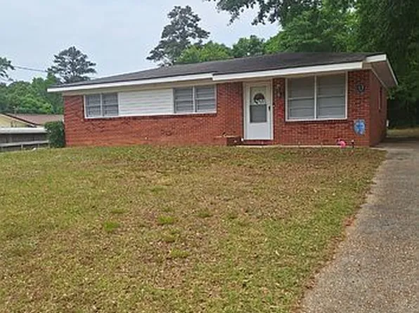 138 Charles St, Ozark, AL 36360