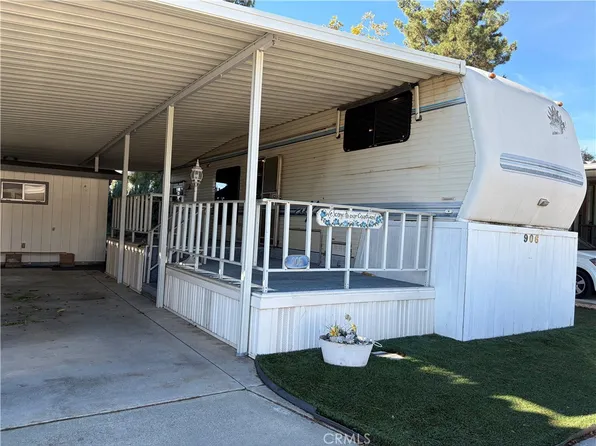 906 Acorn Dr, San Jacinto, CA 92583