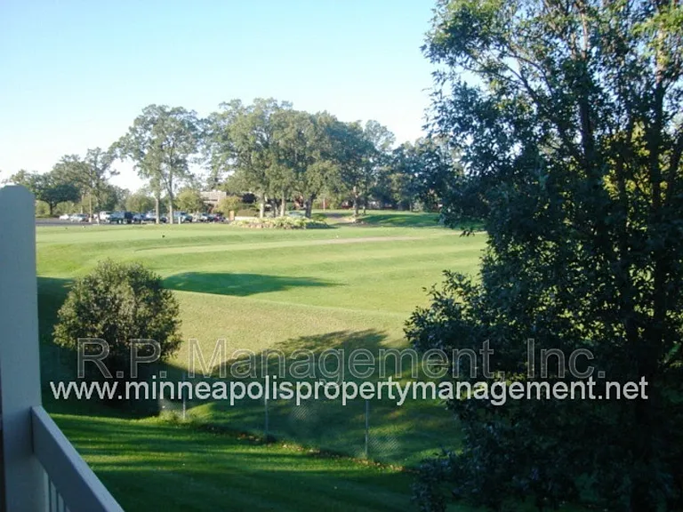 14345 Bedford Dr — Photo 17