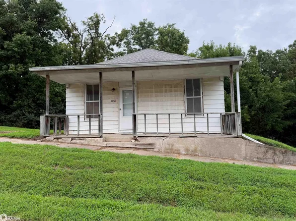 1001 4th St, Keosauqua, IA 52565