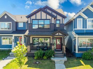 1665 Plum Cir SW, Edmonton, AB T6X 2Y5