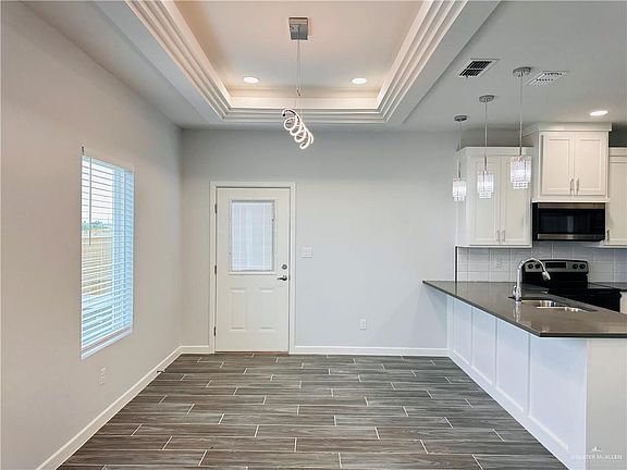 4th image of 1701 W Violet Ave #2