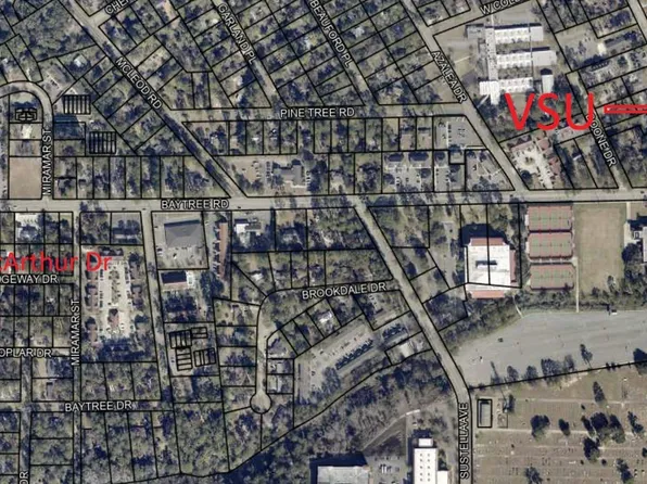 1306 McArthur Dr, Valdosta, GA 31601