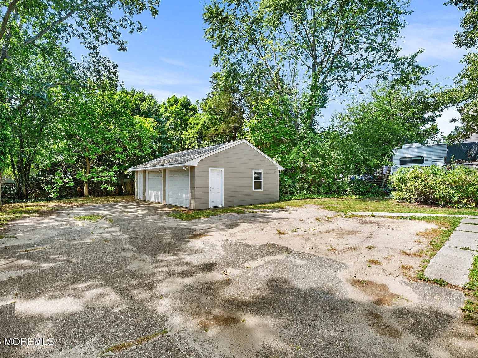 4 bed, 1440 sqft, $3,395 — Photo 4