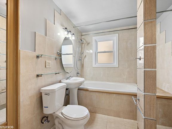 5th image of 9021 Lavergne Ave APT 1N
