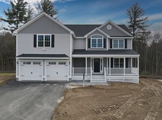 71 Hayfield Rd #8, Dracut, MA 01826