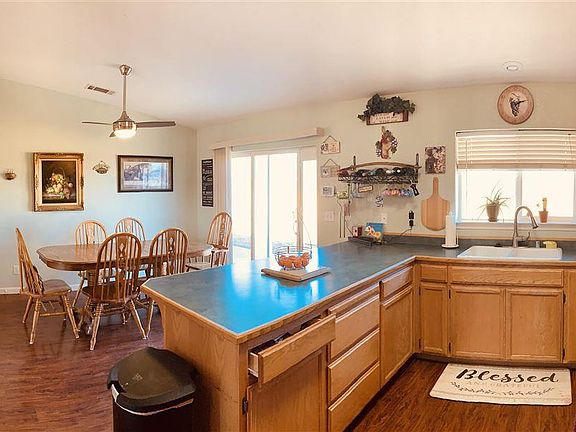 2nd image of 1145 Cameron Way
