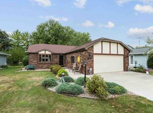 825 Hennessy St, Oshkosh, WI 54904