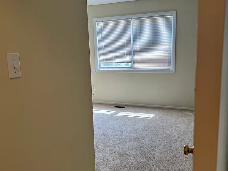 14648 Balsam St — Photo 17