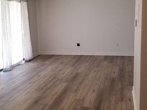 4th image of 4356 Lee Hwy APT 102