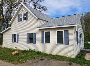 103 N 2nd St, Fort Ransom, ND 58033
