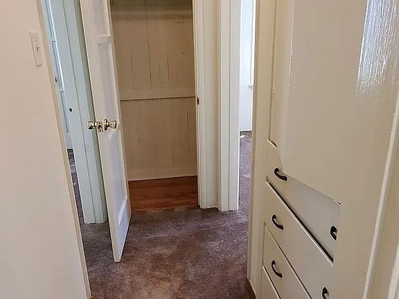 3rd image of 4314 N Lakewood Blvd #A