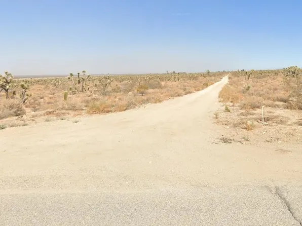 Vic Ave #W14-220, Llano, CA 93544
