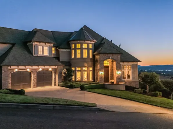 2348 NW Pinnacle Dr, Portland, OR 97229